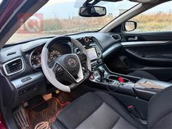 Nissan Maxima
